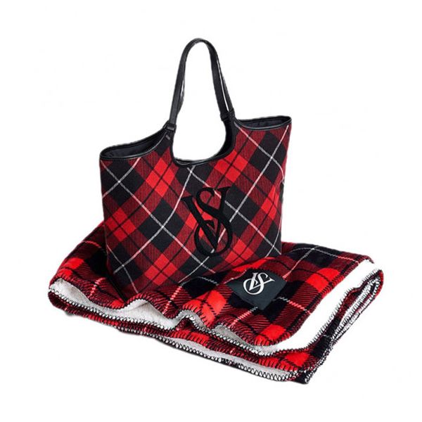 Сумка-плед Victoria's Secret Tote Bag + Сozy Blanket - зображення